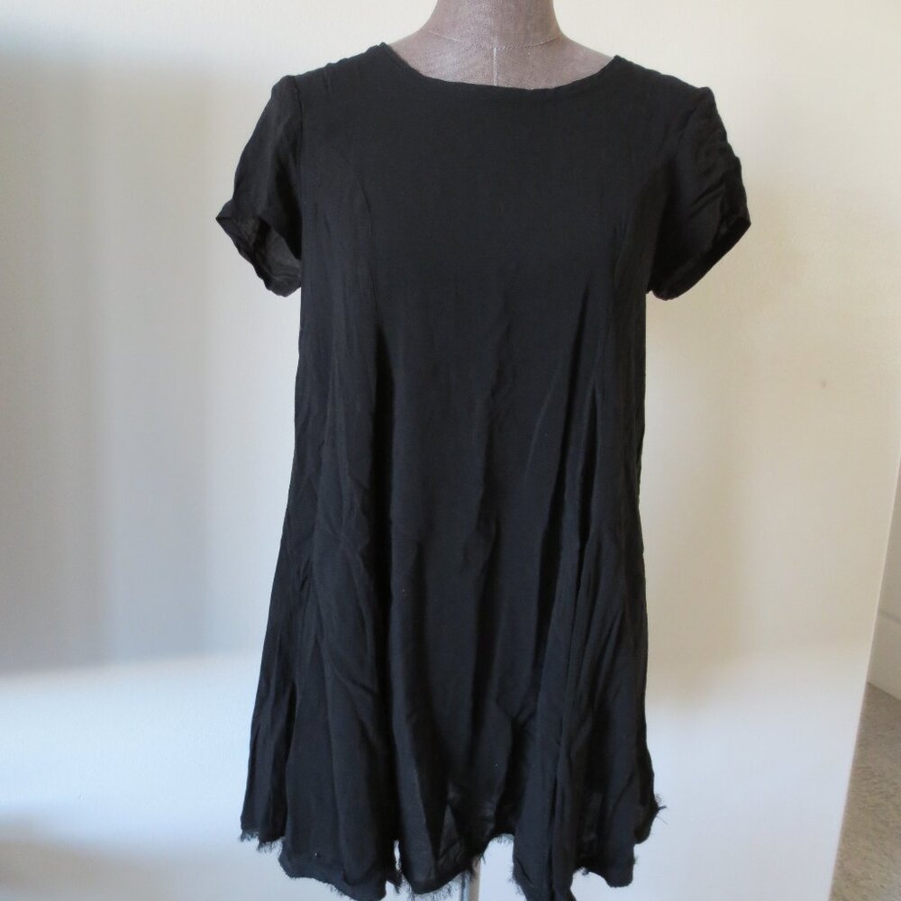 Silence & Noise Women's Black Dress Short Sleeve Mini Flowy Relaxed Fit S / M